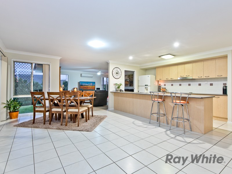 18 Lacewood Circuit, Warner QLD 4500