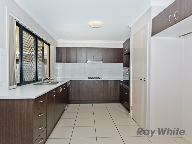 7 Roland Court, Kallangur QLD 4503