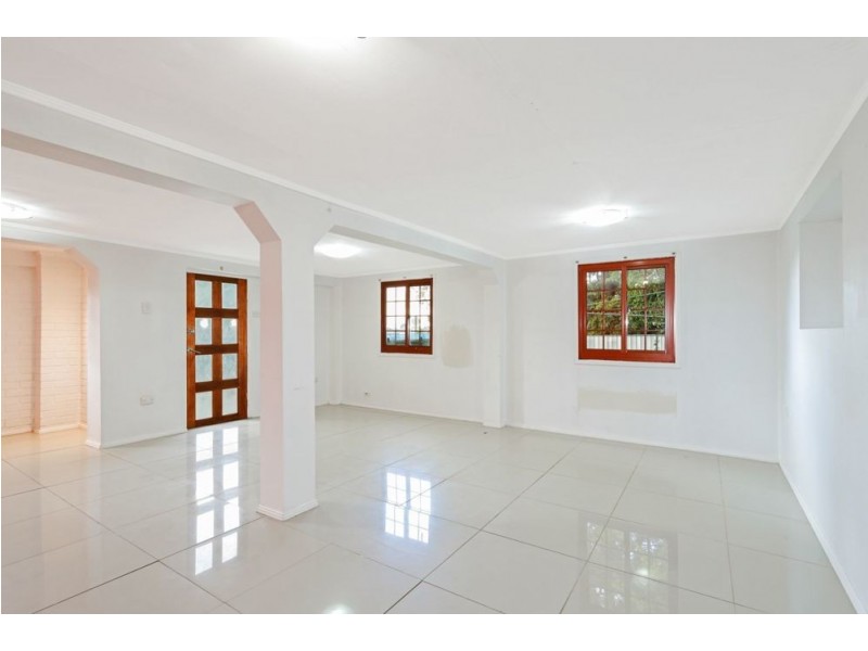 51 Samsonvale Road, Strathpine QLD 4500