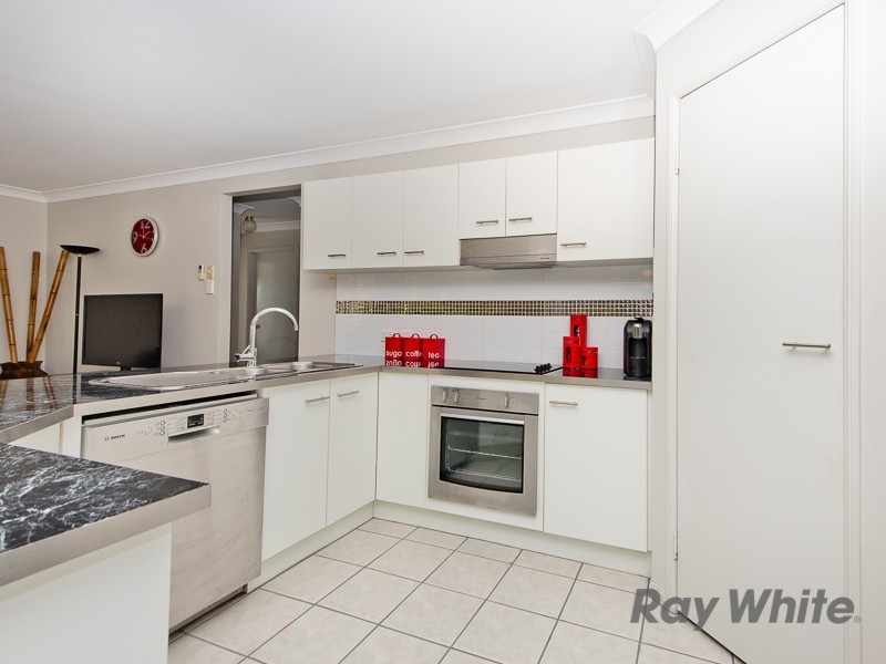 34 Blue Mountain Crescent, Warner QLD 4500