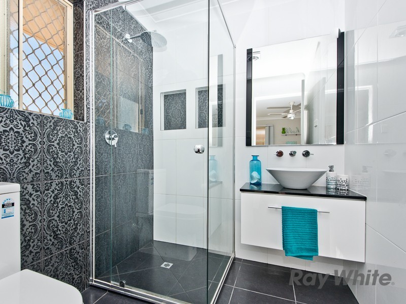 34 Blue Mountain Crescent, Warner QLD 4500