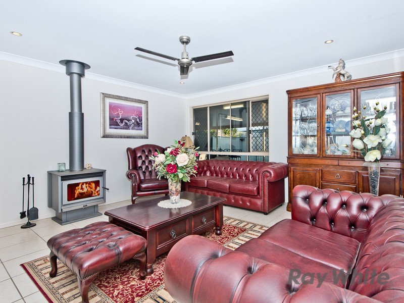 14 Stone Brook Court, Cashmere QLD 4500