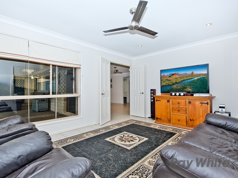 14 Stone Brook Court, Cashmere QLD 4500