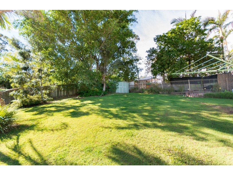 46 Eucumbene Drive, Petrie QLD 4502
