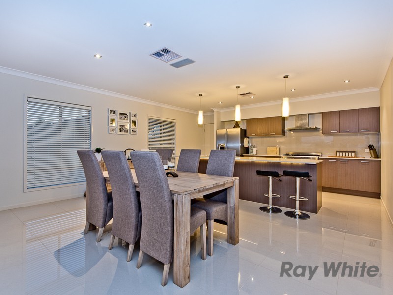 28 Caspian Parade, Warner QLD 4500