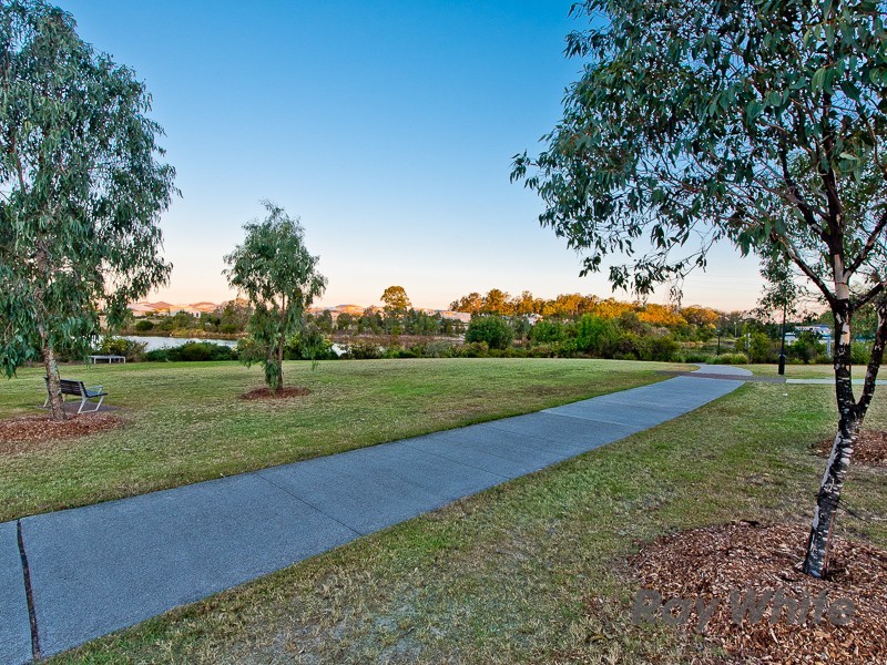 28 Caspian Parade, Warner QLD 4500