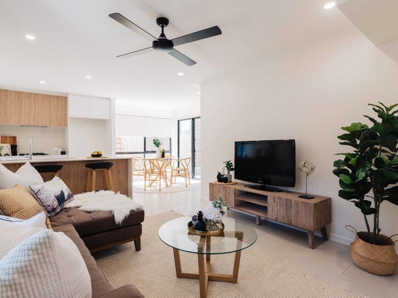 9/100 Spitfire Avenue, Strathpine QLD 4500