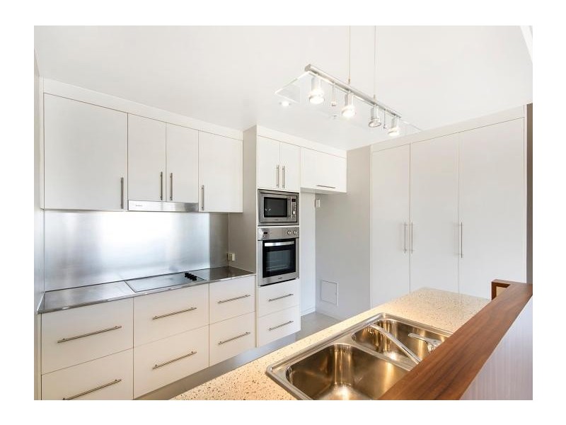 19/148C Walker Street, Townsville City QLD 4810