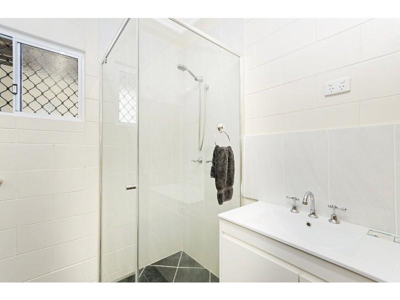 16 Brighton Street, Gulliver QLD 4812