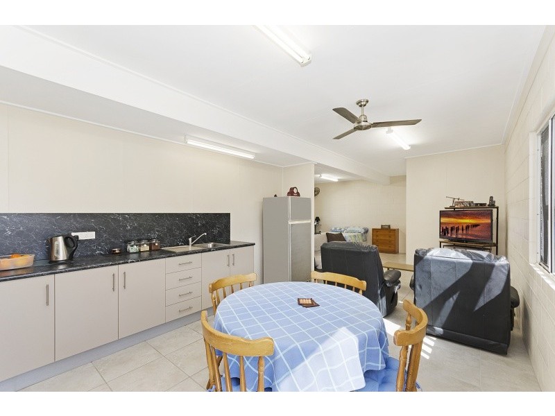 16 Brighton Street, Gulliver QLD 4812