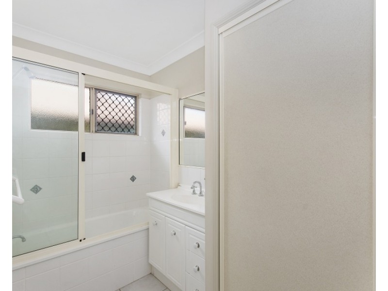 9 Scarisbrick Drive, Kirwan QLD 4817