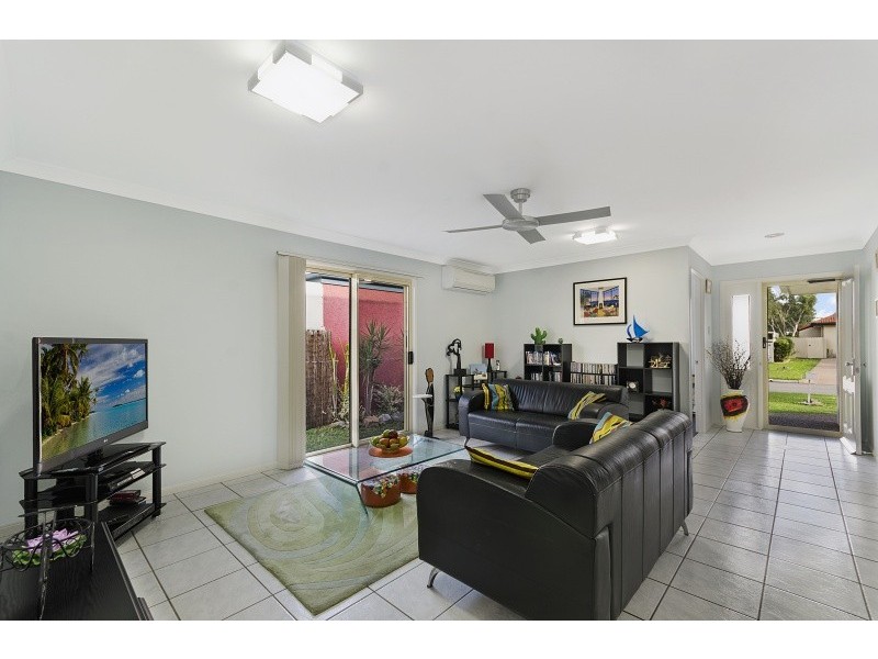 4 Lakeview Court, Kirwan QLD 4817