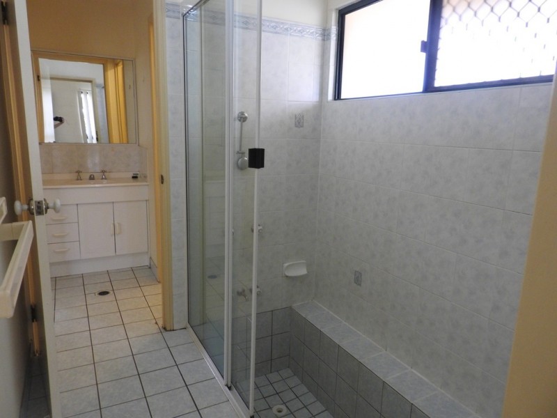 12 Santa Fe Way, Kirwan QLD 4817