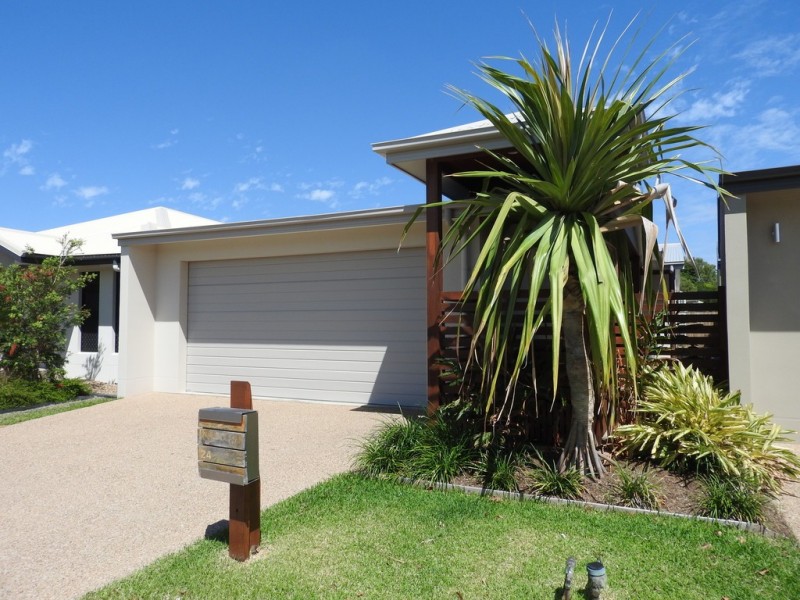 24 Champion Drive, Rosslea QLD 4812