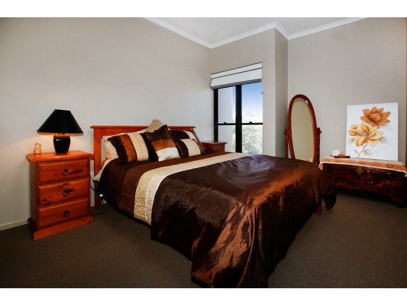 19 Apple Gum Avenue, Mount Low QLD 4818