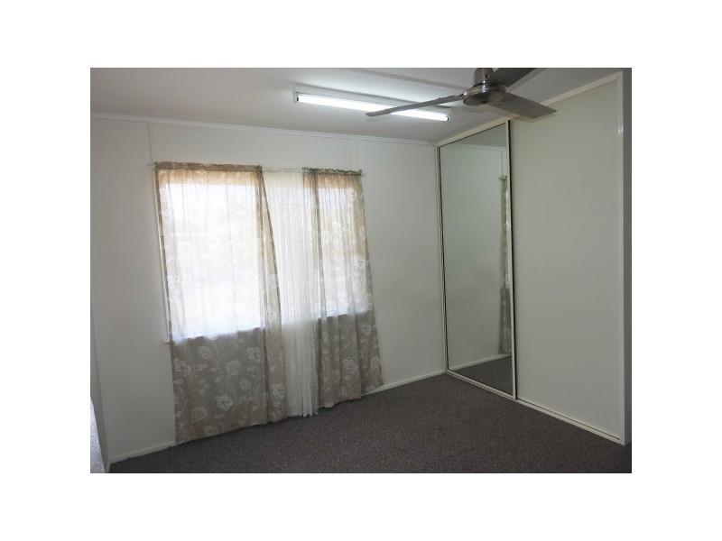 12 Crocker Street, Heatley QLD 4814