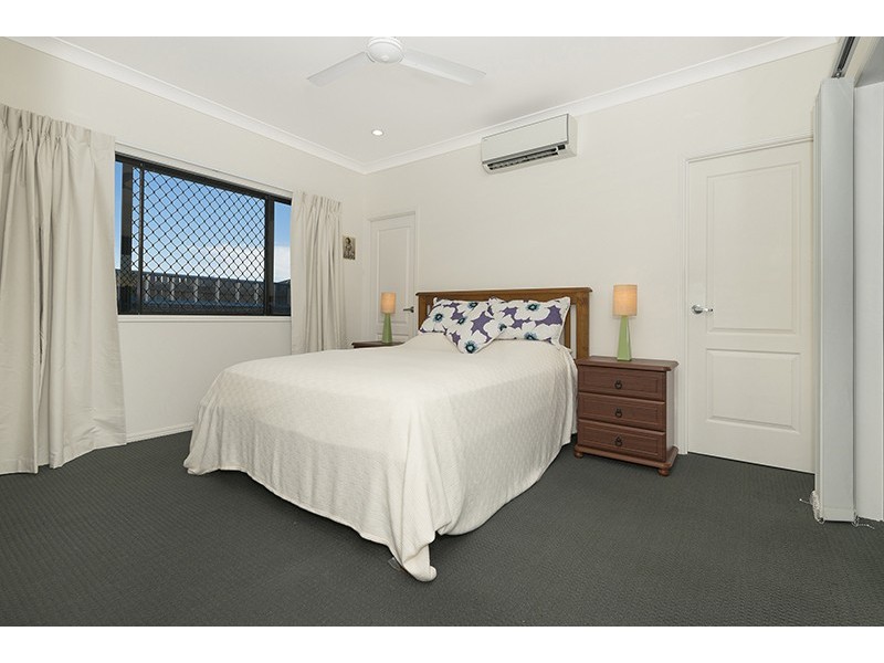 16 Waterstone Terrace, Idalia QLD 4811