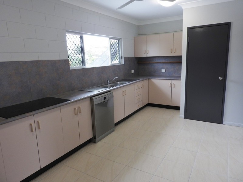 5 Hudson Street, Kirwan QLD 4817