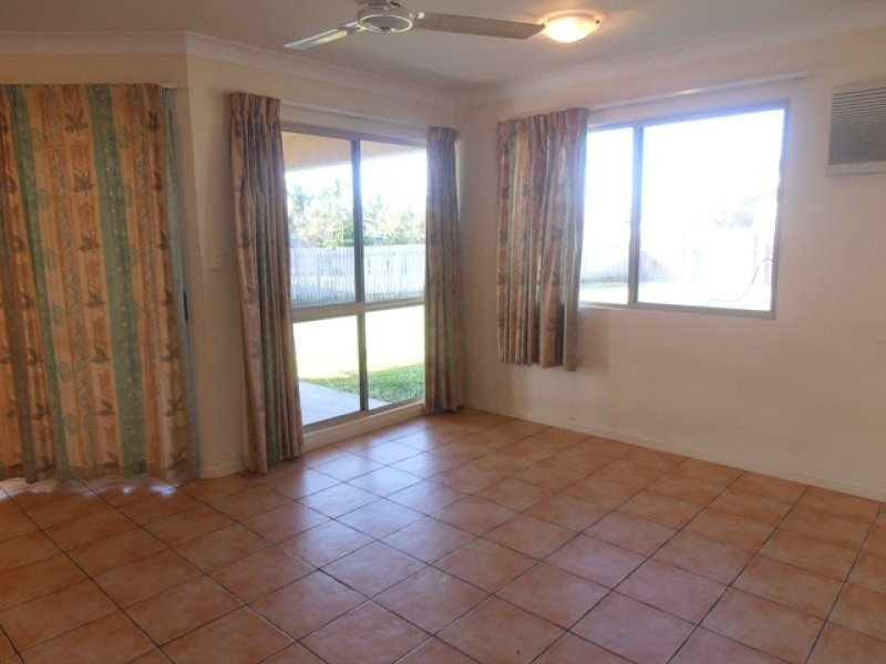 13 Kinnardy Street, Burdell QLD 4818