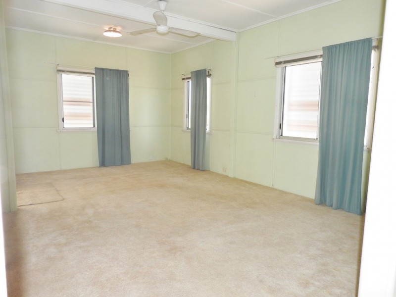 41 Howlett Street, Currajong QLD 4812