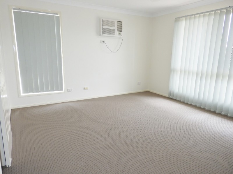 7 Fortunia Lane, Kirwan QLD 4817