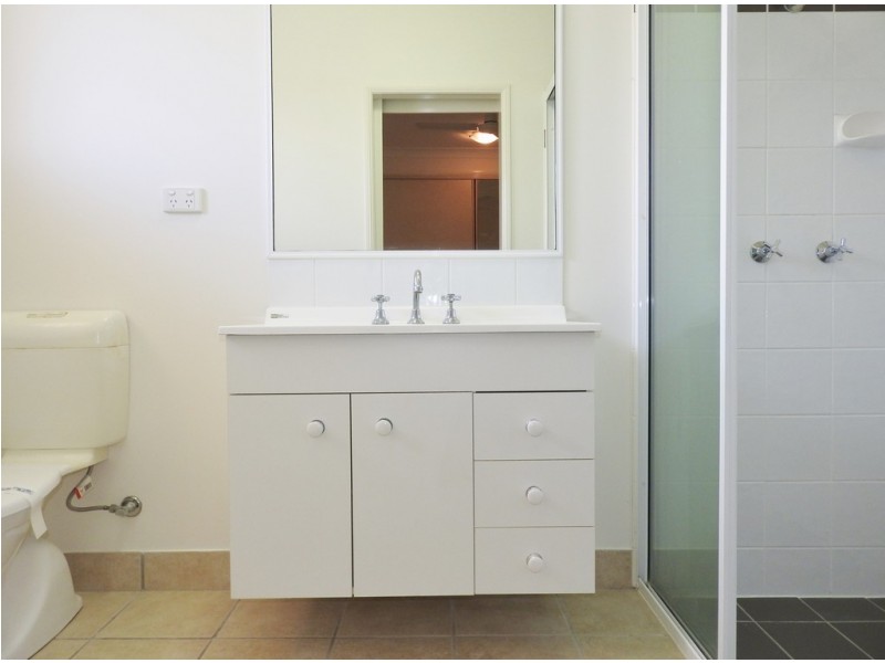 23 Lakewood Avenue, Kirwan QLD 4817