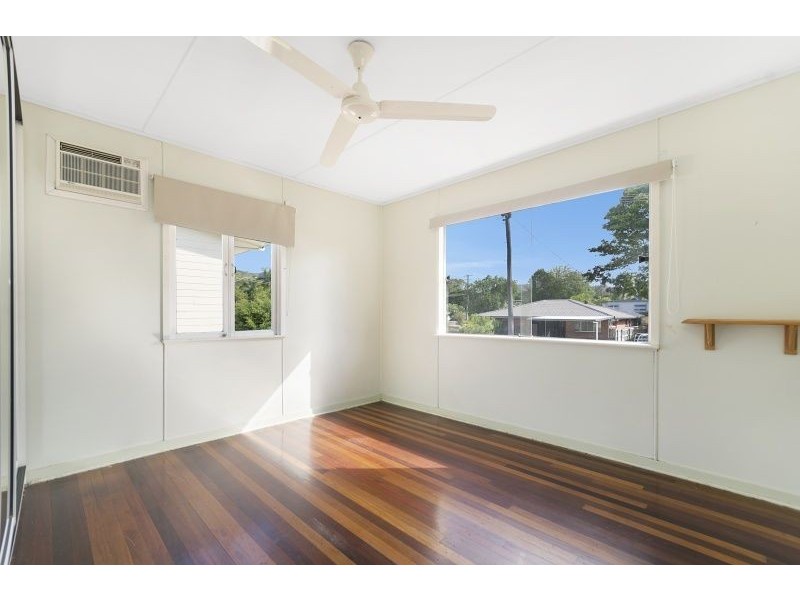 4 Brett Street, Cranbrook QLD 4814