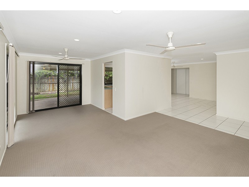 73 Wallace Circuit, Kirwan QLD 4817