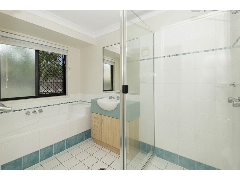 73 Wallace Circuit, Kirwan QLD 4817