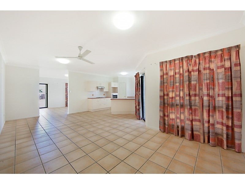 14 Brinkley Court, Mount Louisa QLD 4814