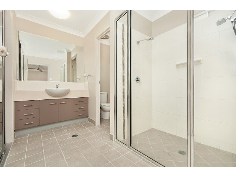 7 Helvellyn Street, Bushland Beach QLD 4818