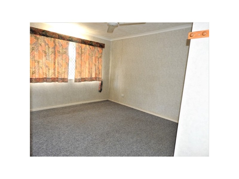 643 Ross River Road, Kirwan QLD 4817