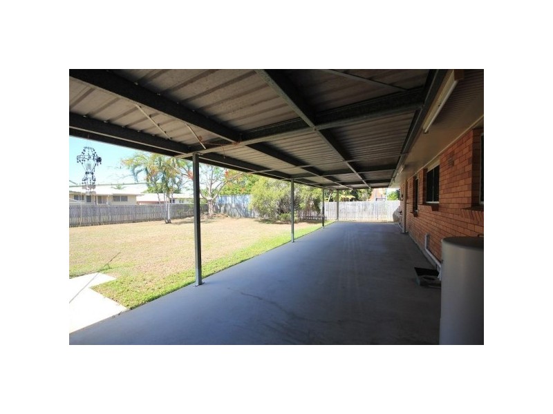643 Ross River Road, Kirwan QLD 4817