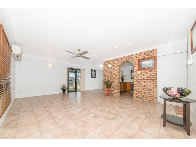 25 Stella Street, Kelso QLD 4815