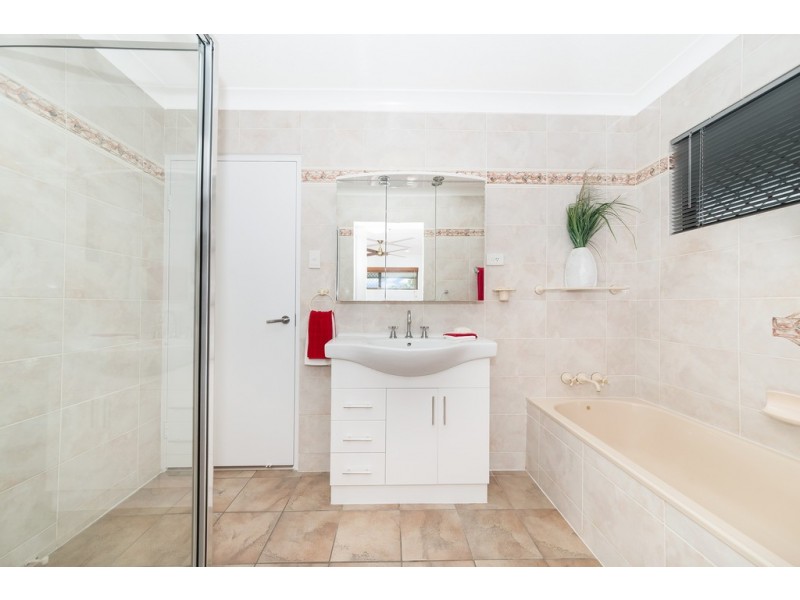 25 Stella Street, Kelso QLD 4815