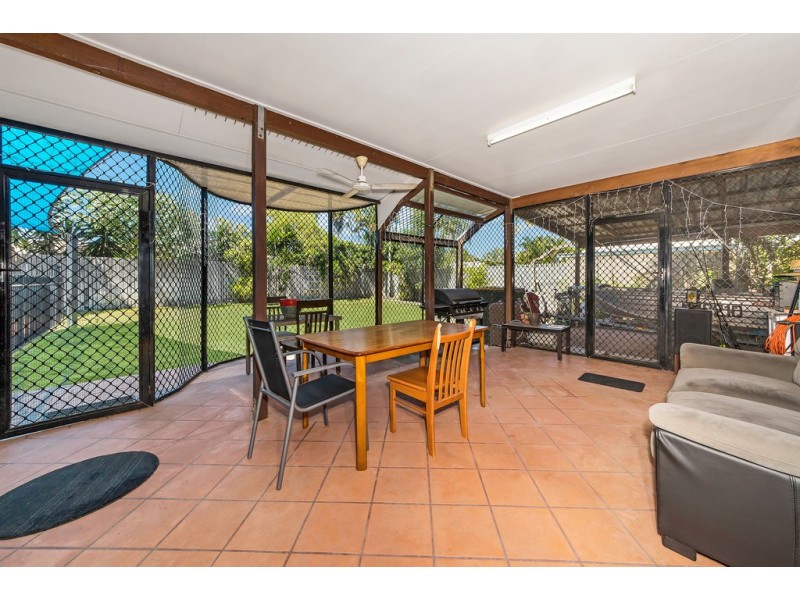 3 Sandalan Court, Bushland Beach QLD 4818