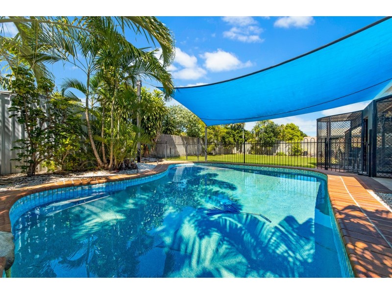 3 Sandalan Court, Bushland Beach QLD 4818