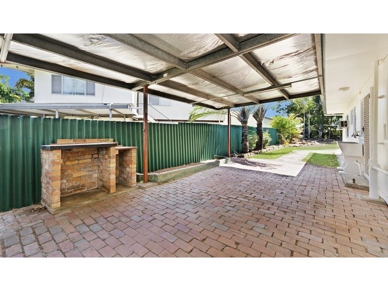 2 Bountiful Court, Kirwan QLD 4817