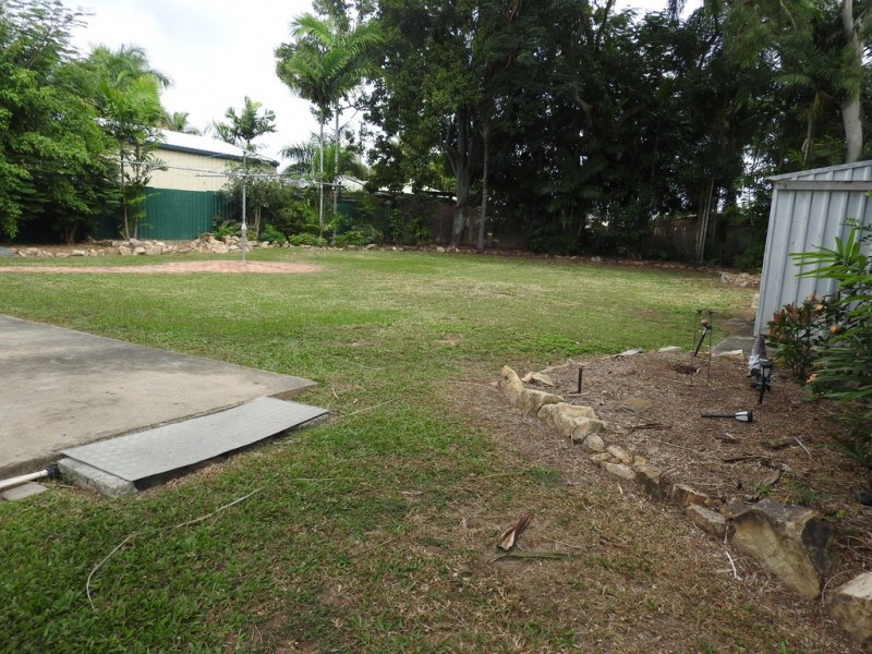 2 Bountiful Court, Kirwan QLD 4817