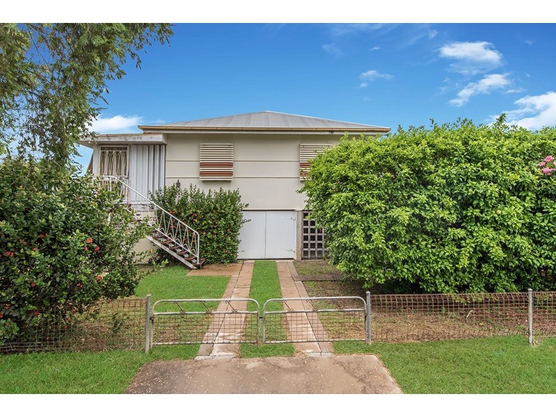 41 Howlett Street, Currajong QLD 4812