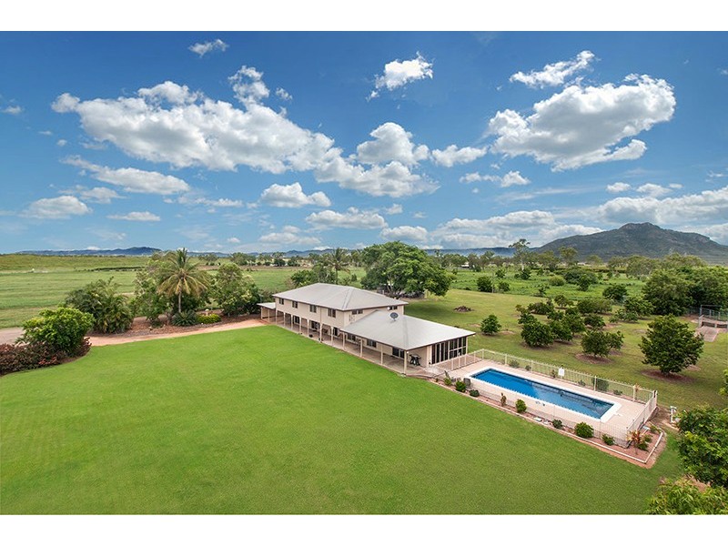 2203 Riverway Drive, Pinnacles QLD 4815