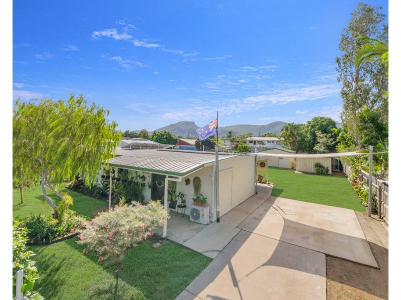 1418 Riverway Drive, Kelso QLD 4815