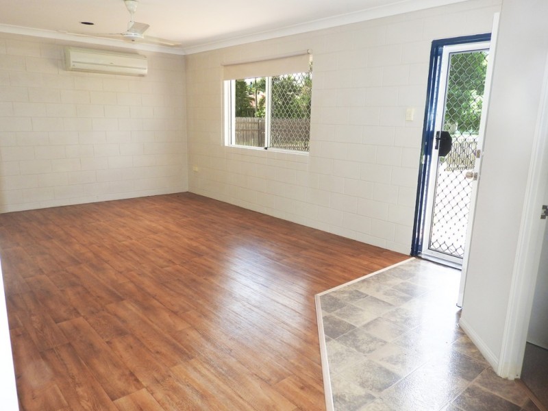 8 Carlo Court, Kelso QLD 4815