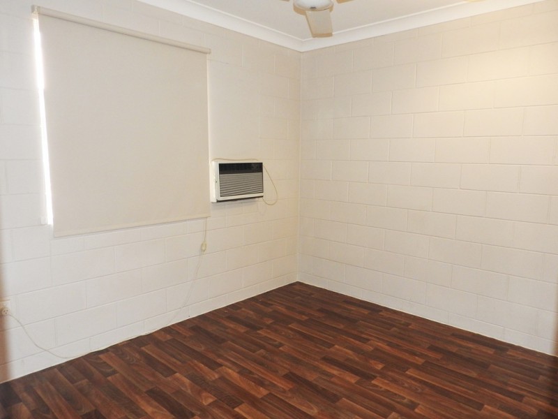 8 Carlo Court, Kelso QLD 4815