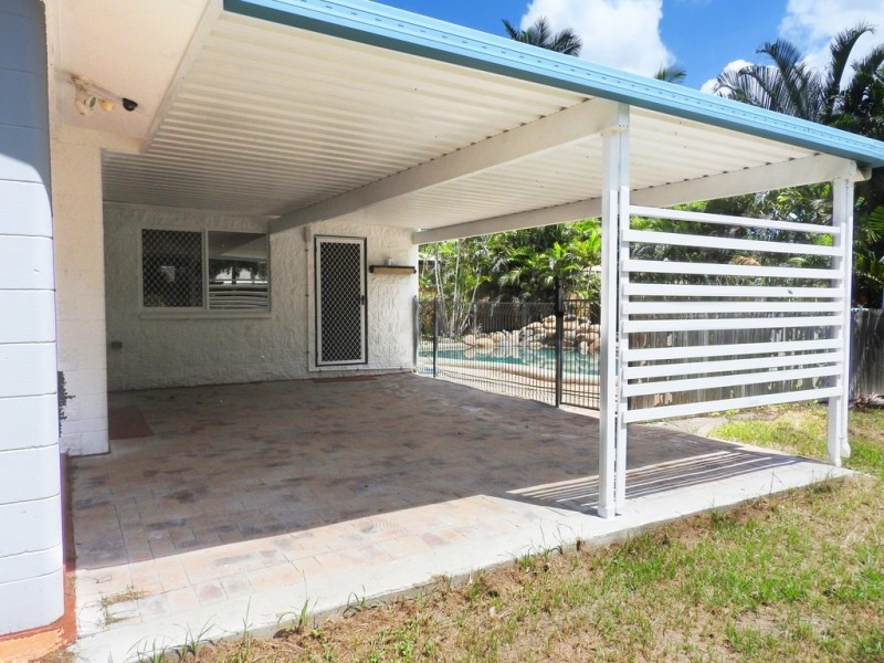 8 Carlo Court, Kelso QLD 4815