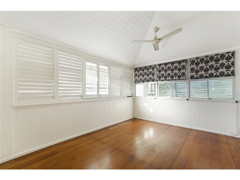 37 Park Street, Pimlico QLD 4812