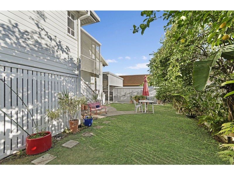 37 Park Street, Pimlico QLD 4812