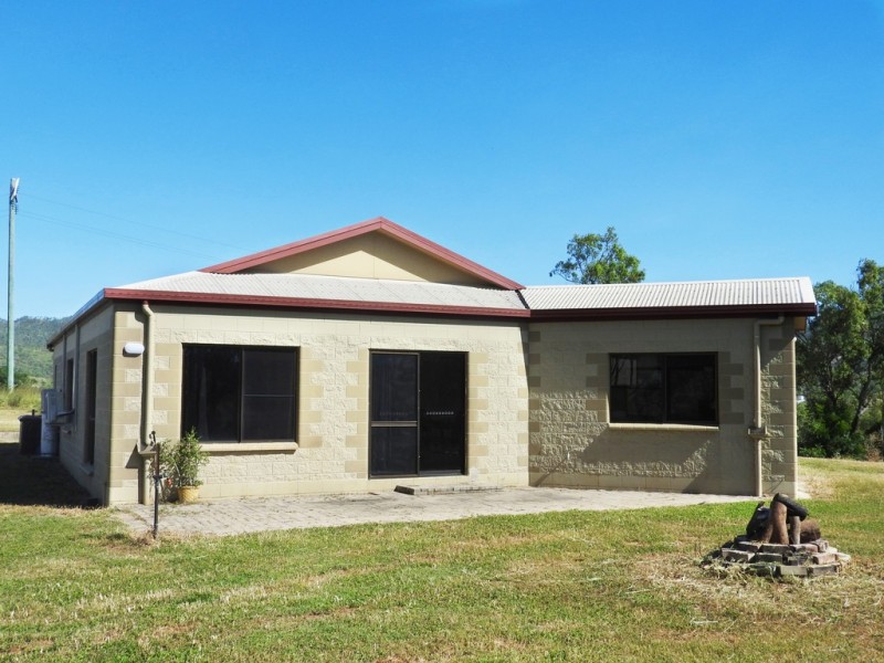 99 Aitape Street, Roseneath QLD 4811