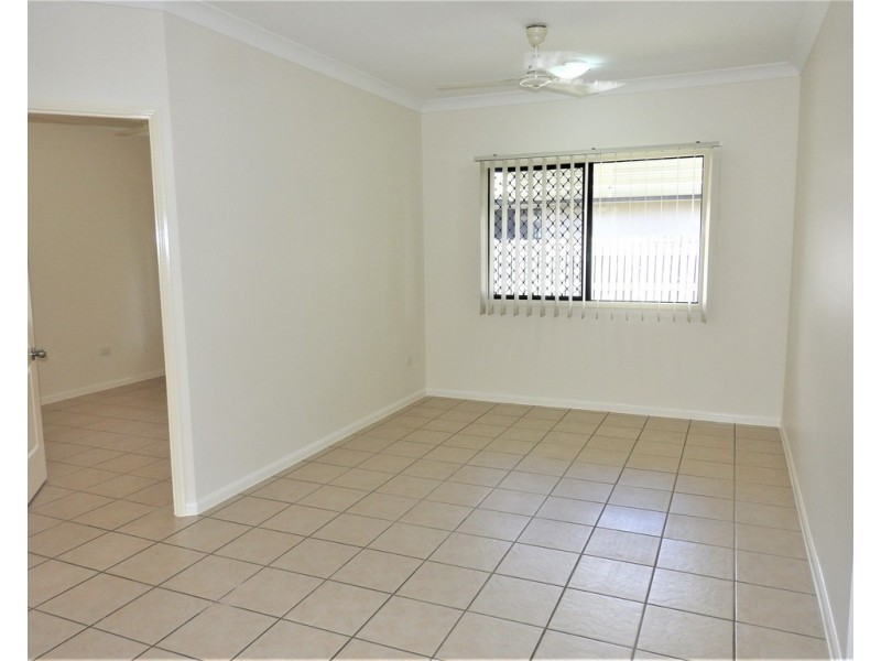 5 Constable Court, Kirwan QLD 4817