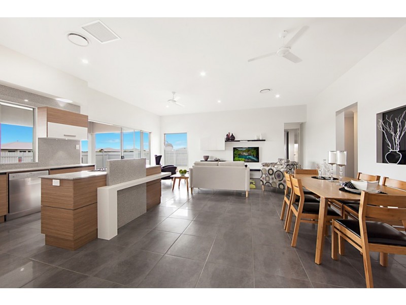 6 Featherwood Street, Mount Low QLD 4818